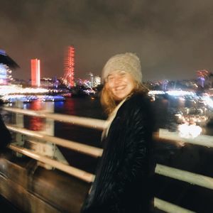 Meet your Posher, Claire